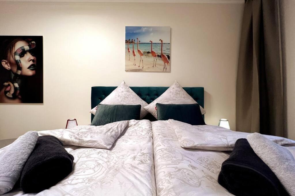 Soul-Apartment Terrasse Privat-Parkplatz Boxspringbett 55Zoll Tv Wlan ไลป์ซิก ภายนอก รูปภาพ