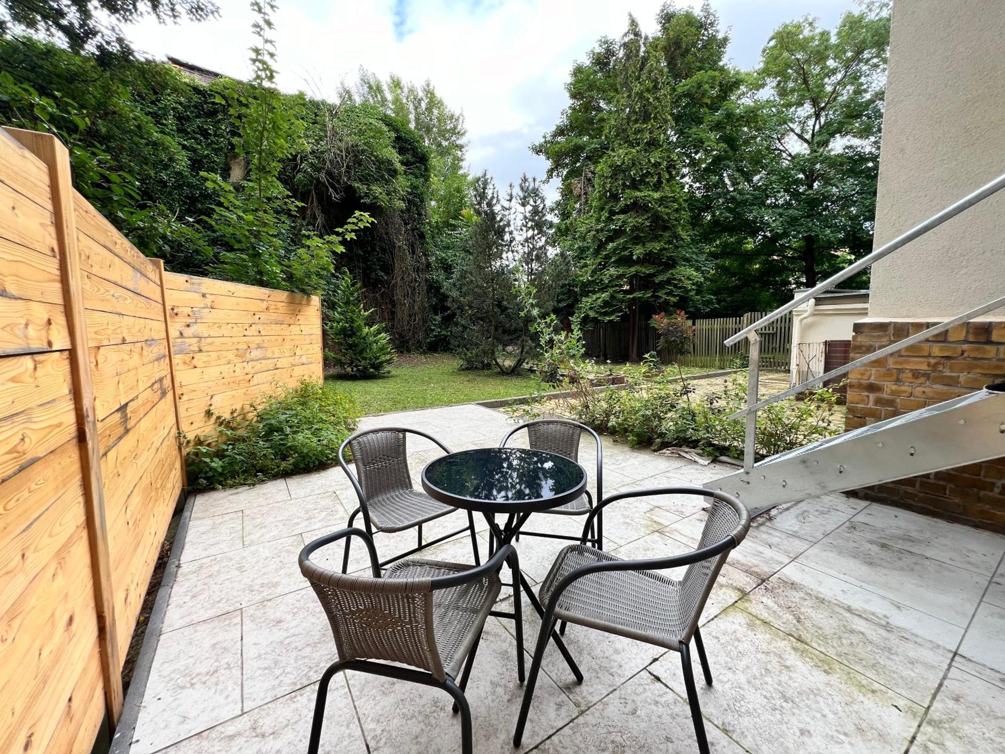 Soul-Apartment Terrasse Privat-Parkplatz Boxspringbett 55Zoll Tv Wlan ไลป์ซิก ภายนอก รูปภาพ