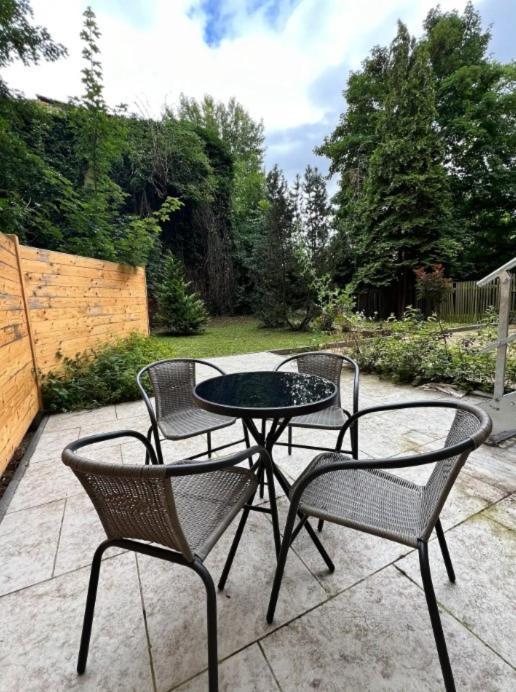 Soul-Apartment Terrasse Privat-Parkplatz Boxspringbett 55Zoll Tv Wlan ไลป์ซิก ภายนอก รูปภาพ